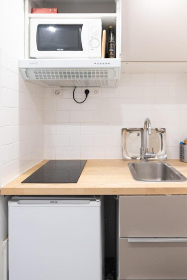 פריז Spacious Studio In The Center Of Montmartre מראה חיצוני תמונה